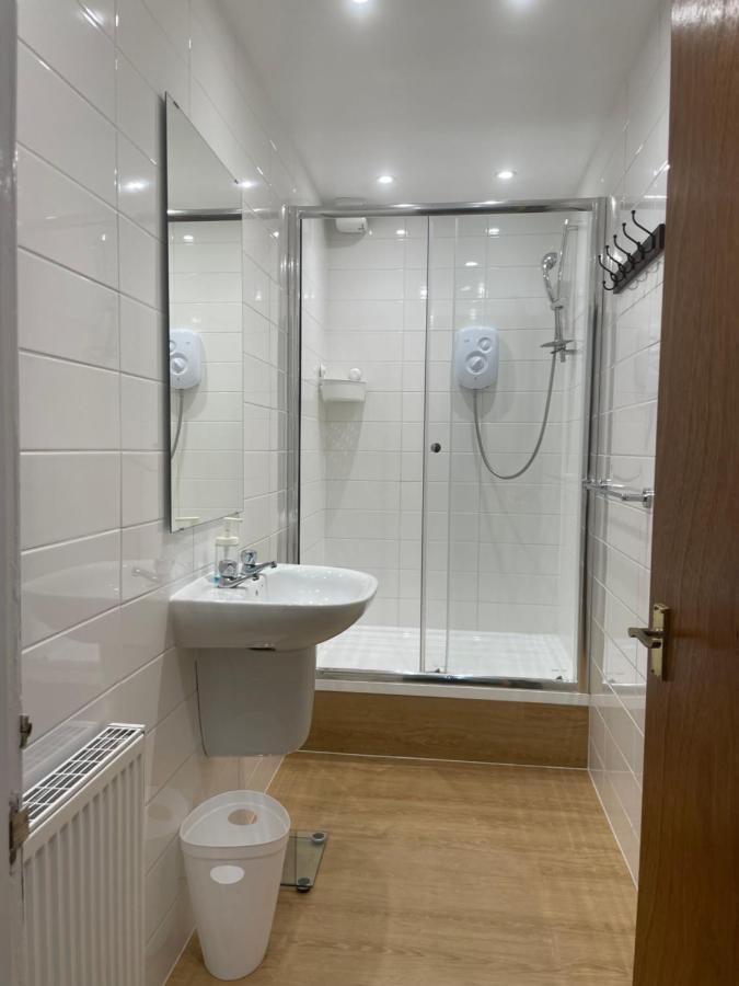 Fantastic Location 10 Mins To Princes Street- 15 To Royal Mile- Main Door-Patio Edinburgh Luaran gambar